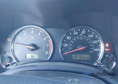 2013 Toyota Corolla S z USA, uszkodzony, nr VIN 5YFBU4EE2DP195314